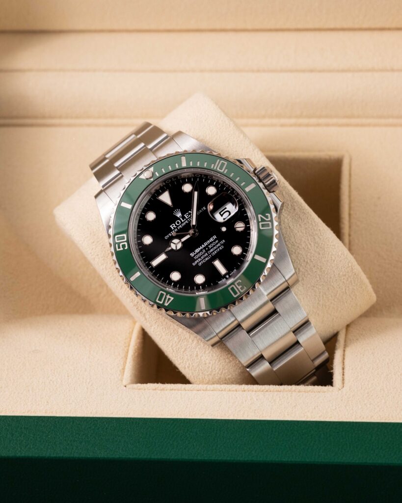 Rolex Submariner 126610LV 2023