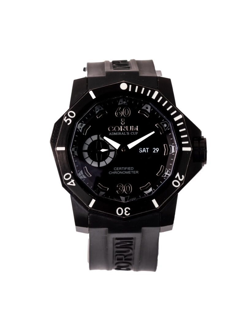 Corum Admiral Cup Deep Hull 01.0076