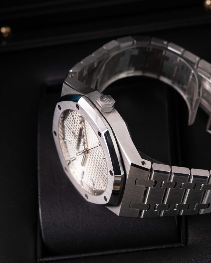 Audemars Piguet Royal Oak 15500ST.OO.1220ST.04 2021