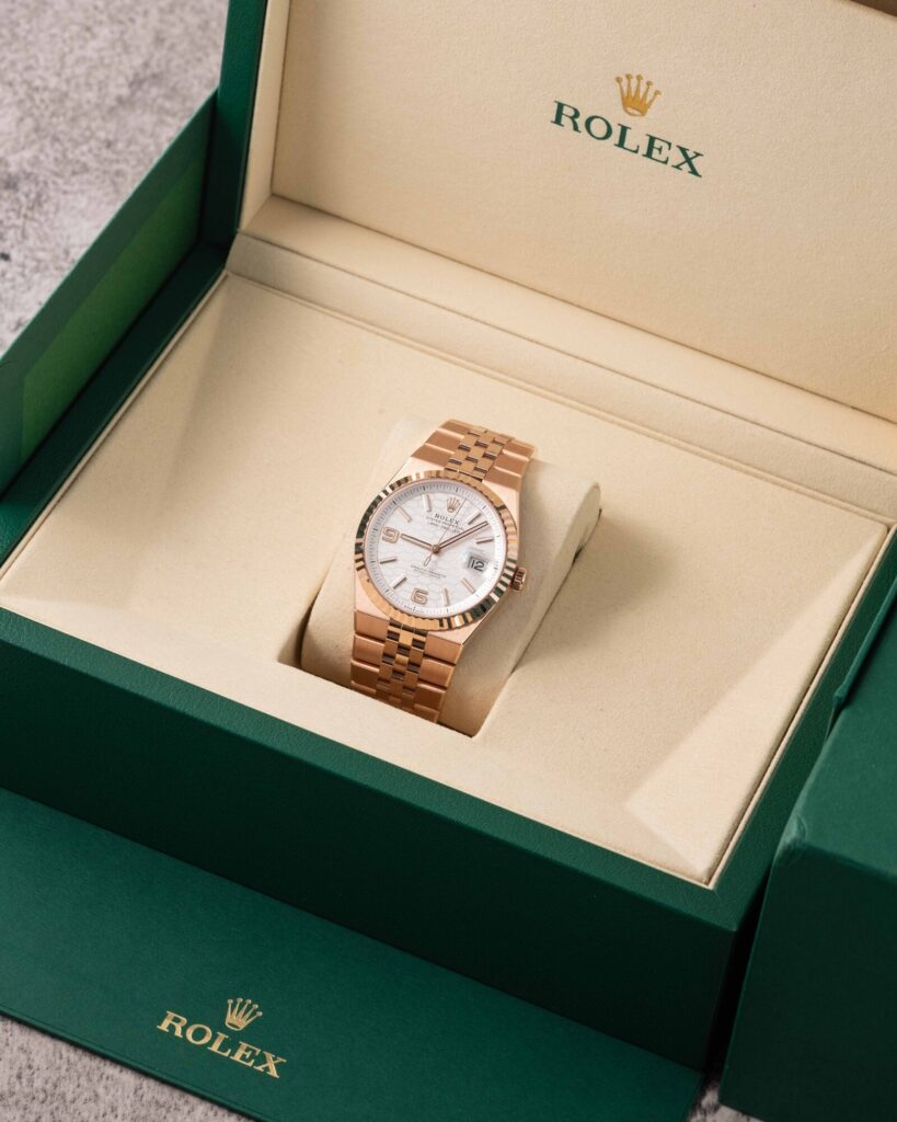 Rolex Land-Dweller 127335