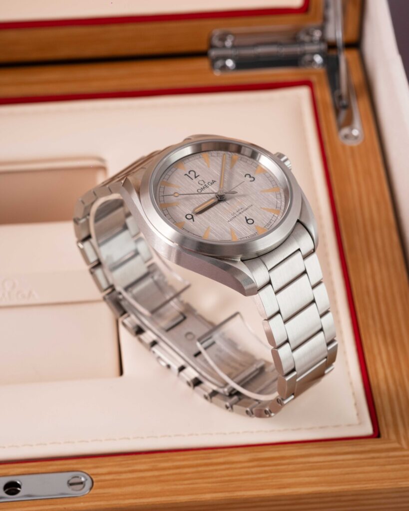 Omega Seamaster Railmaster 220.10.40.20.06.001 2025