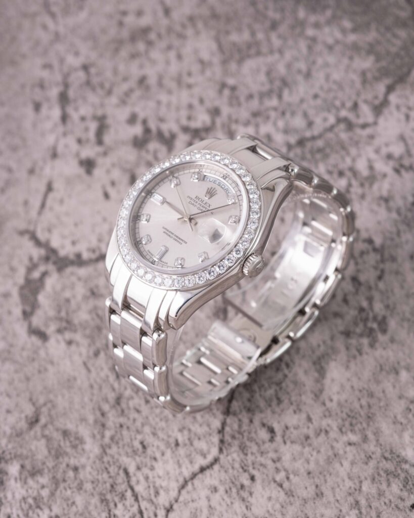 Rolex Day-Date 18946 2000