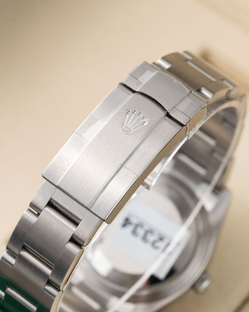 Rolex Oyster Perpetual 124200 2026