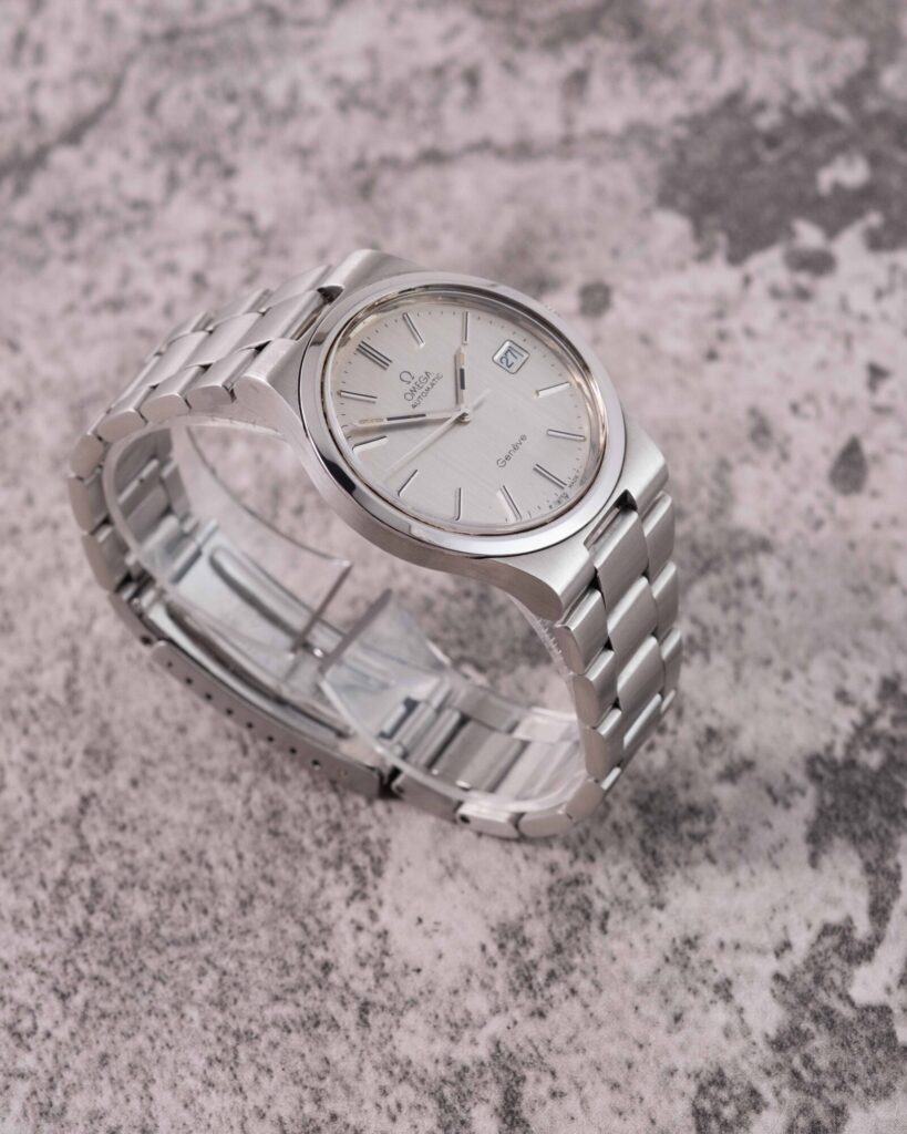 Omega Geneve 1061 1977