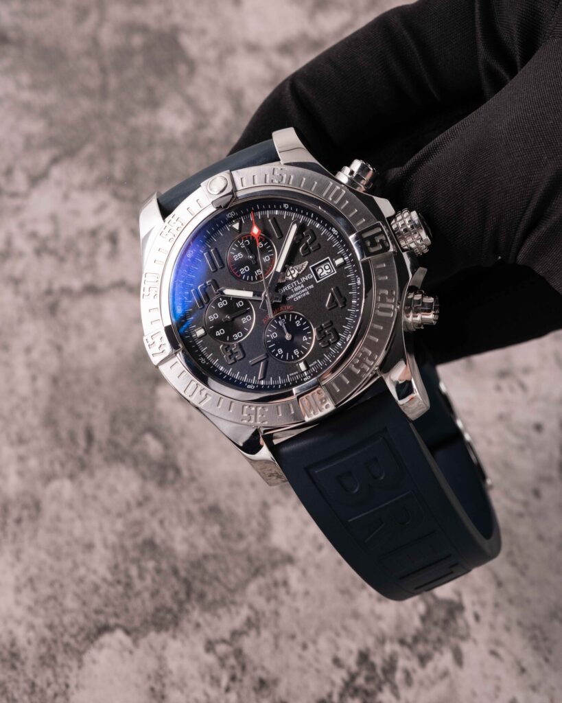 Breitling Super Avenger II A1337111 2016