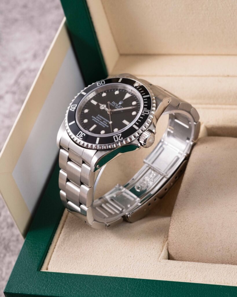 Rolex Submariner 14060M 2008