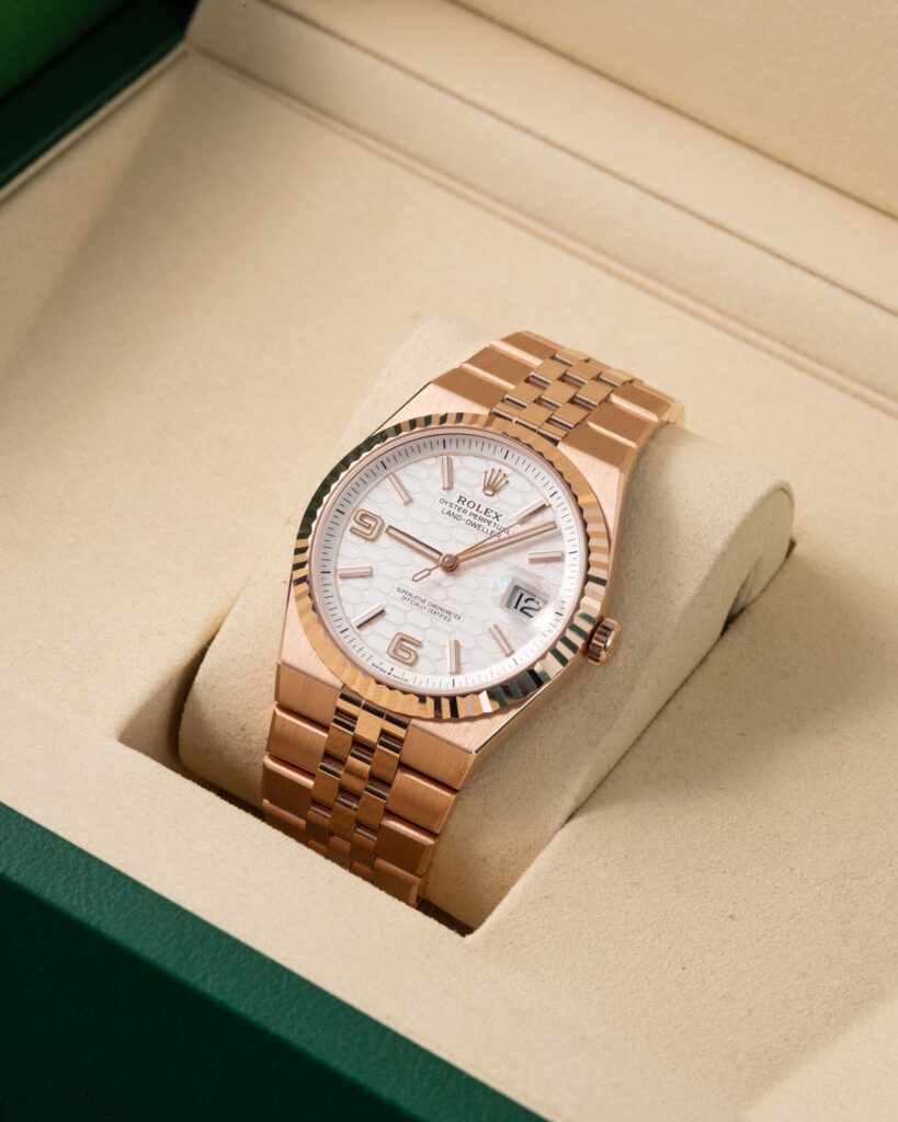 Rolex Land-Dweller 127335
