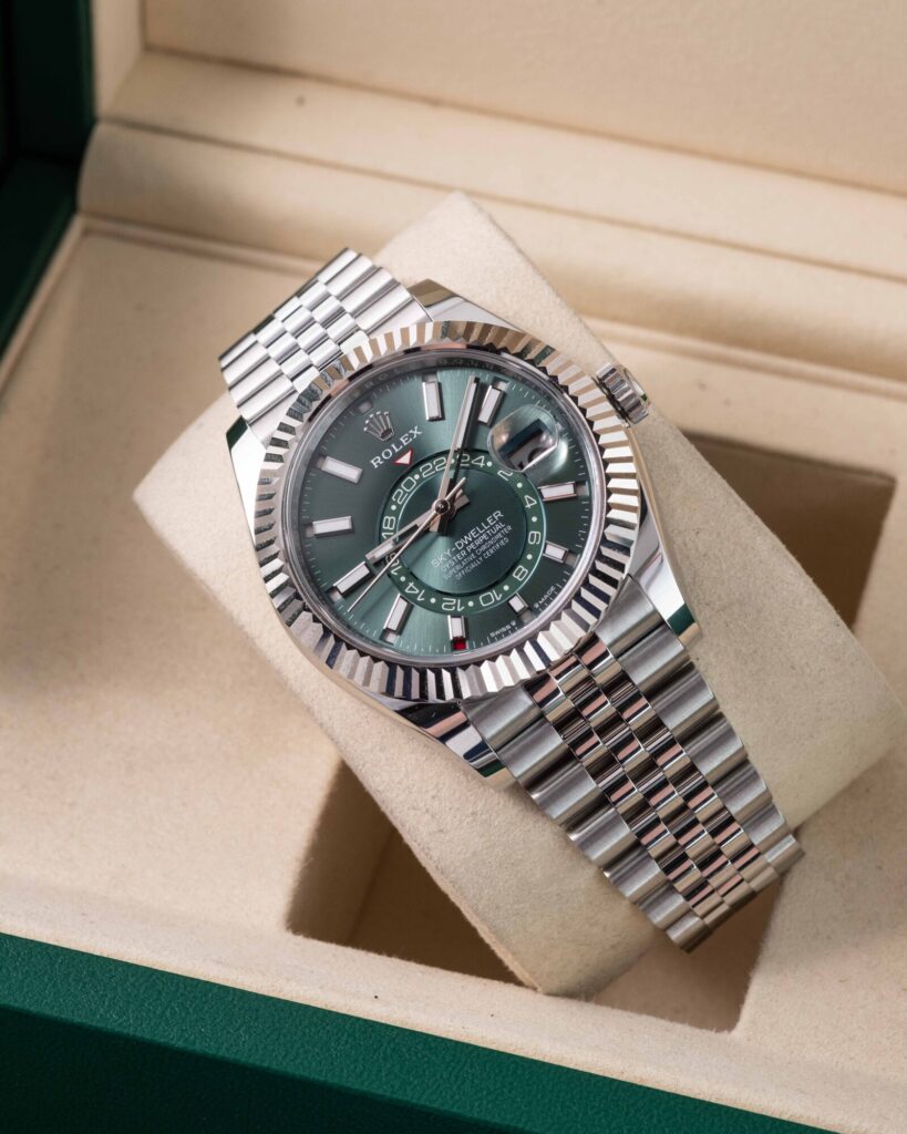Rolex Sky-Dweller 336934 2025