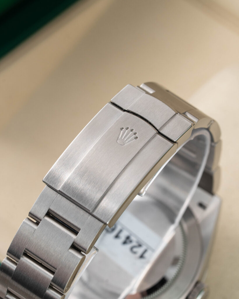 Rolex Oyster Perpetual 134300 2025
