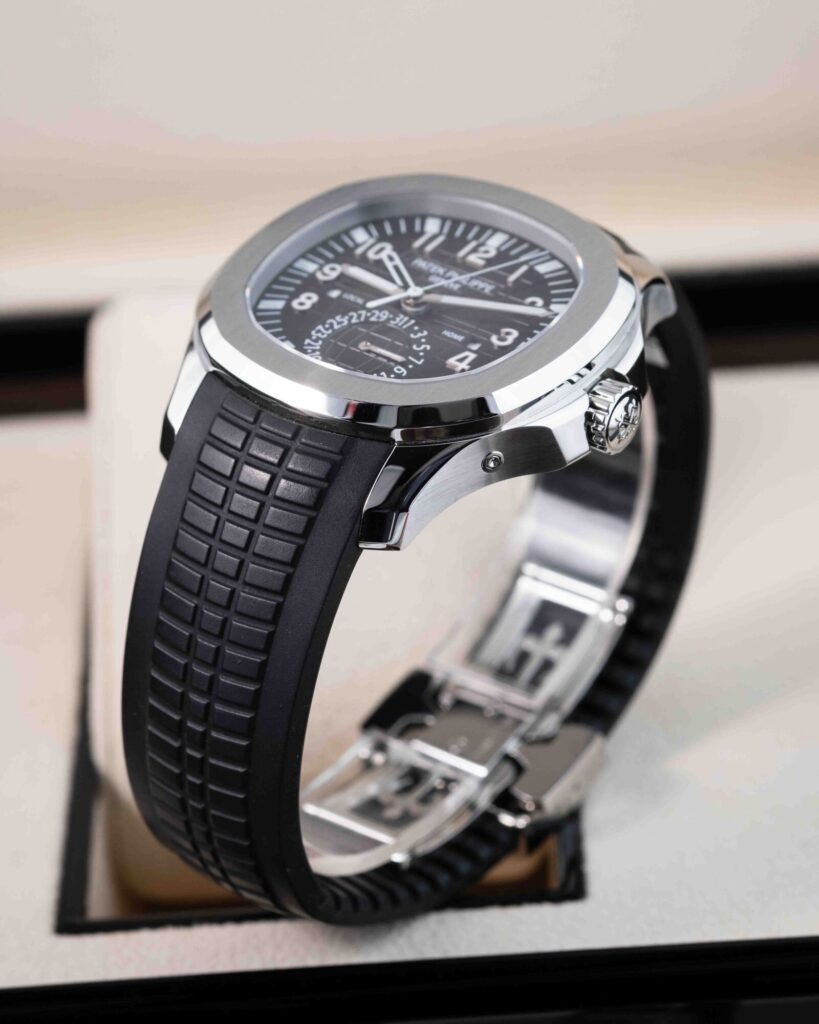 Patek Philippe Aquanaut 5164A-001 2021