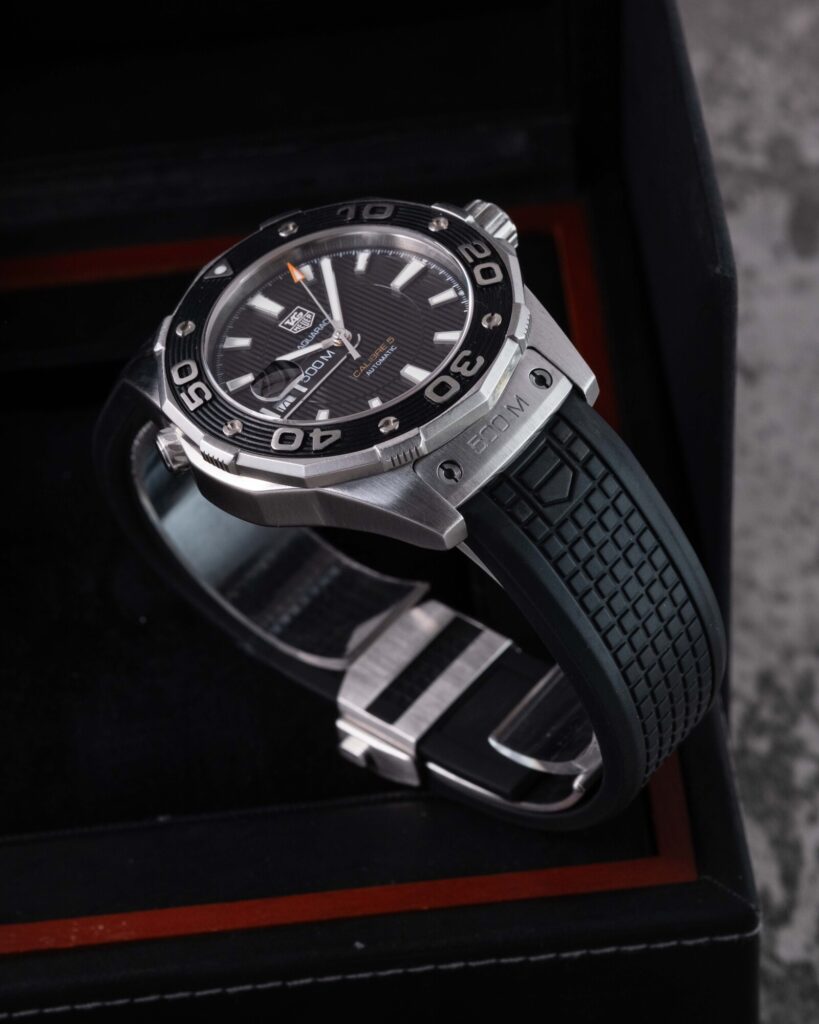 Tag Heuer Aquaracer WAJ2110.FT6015 2011