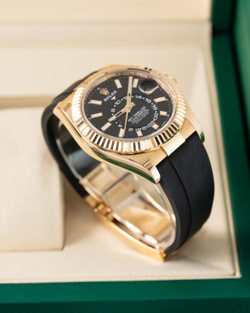 Rolex Sky-Dweller 326238 2025