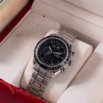 Omega Speedmaster 3220.50.00 2006
