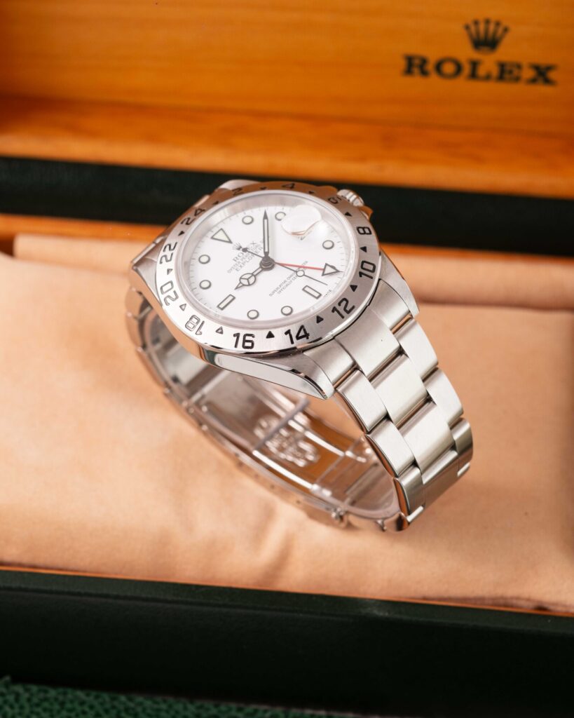 Rolex Explorer II 16570 2004