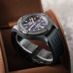 Breitling Avenger Blackbird V17311101B1W1 2019
