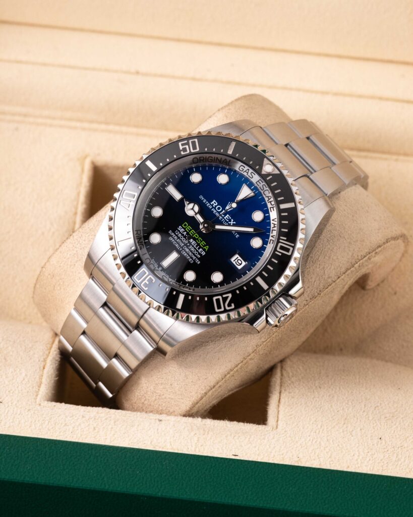Rolex Sea-Dweller 136660 2023
