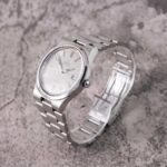 Omega Geneve 1061 1977