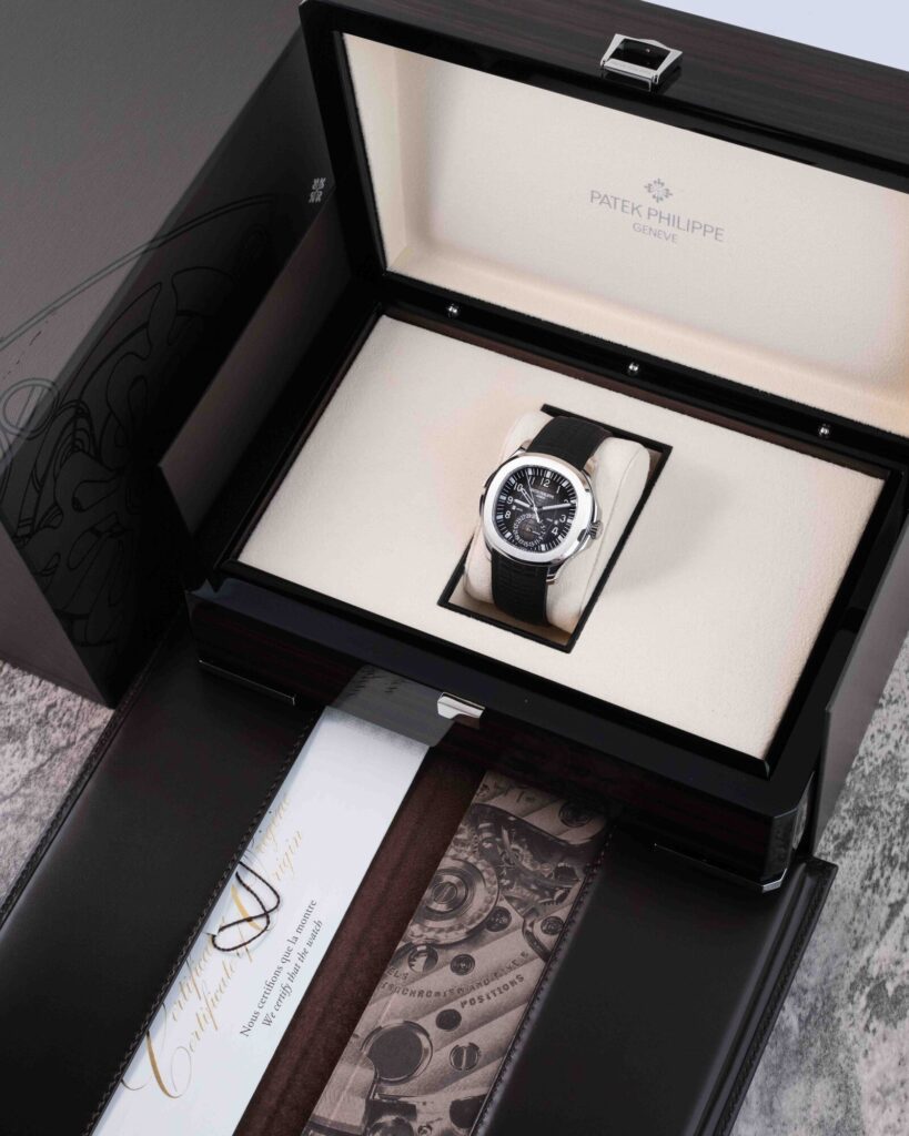 Patek Philippe Aquanaut 5164A-001 2021