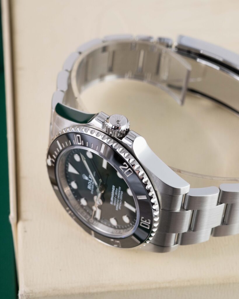 Rolex Submariner 124060 2021
