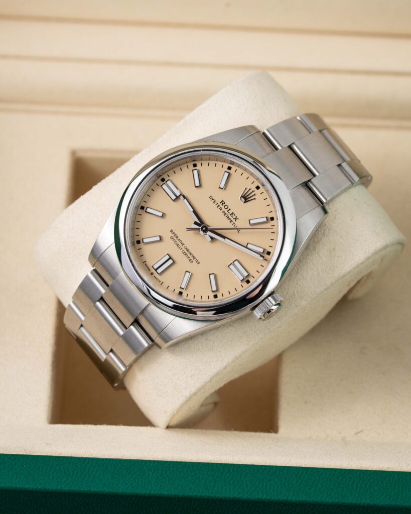 Rolex Oyster Perpetual 134300 2025