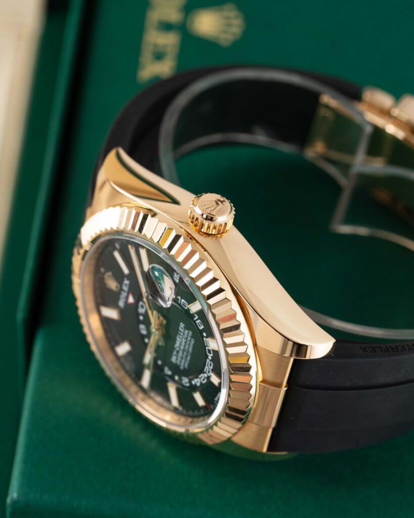 Rolex Sky-Dweller 326238 2025