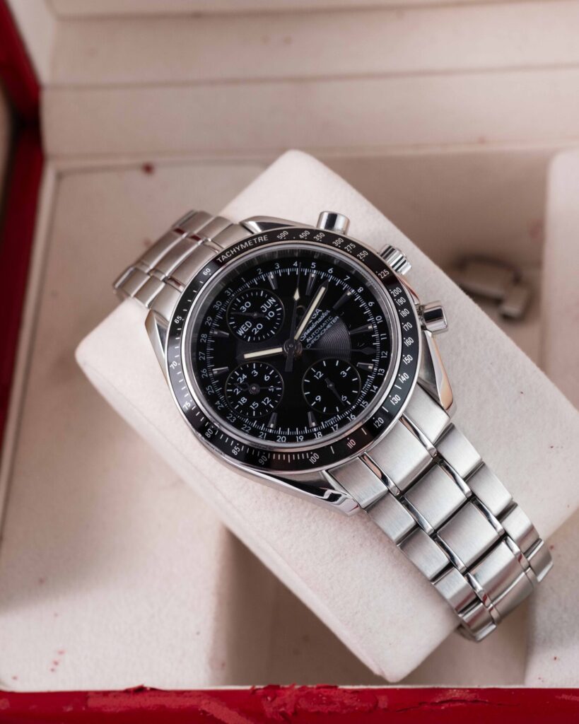 Omega Speedmaster 3220.50.00 2006