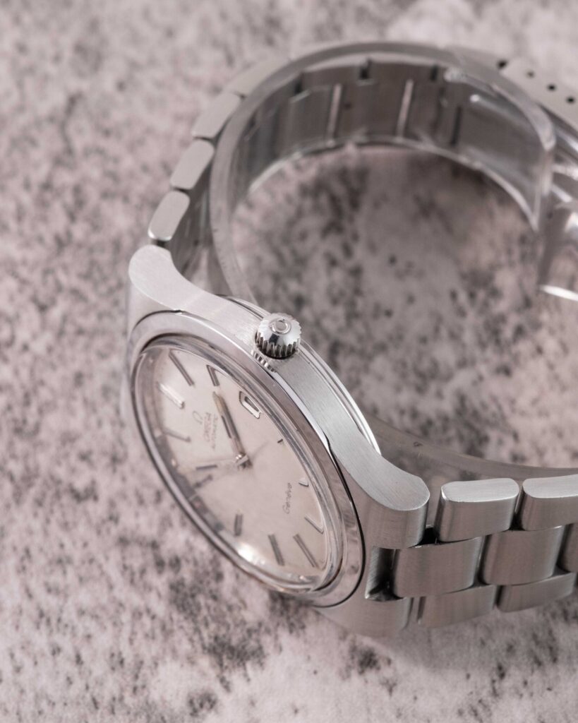 Omega Geneve 1061 1977