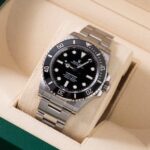 Rolex Submariner 124060 2022
