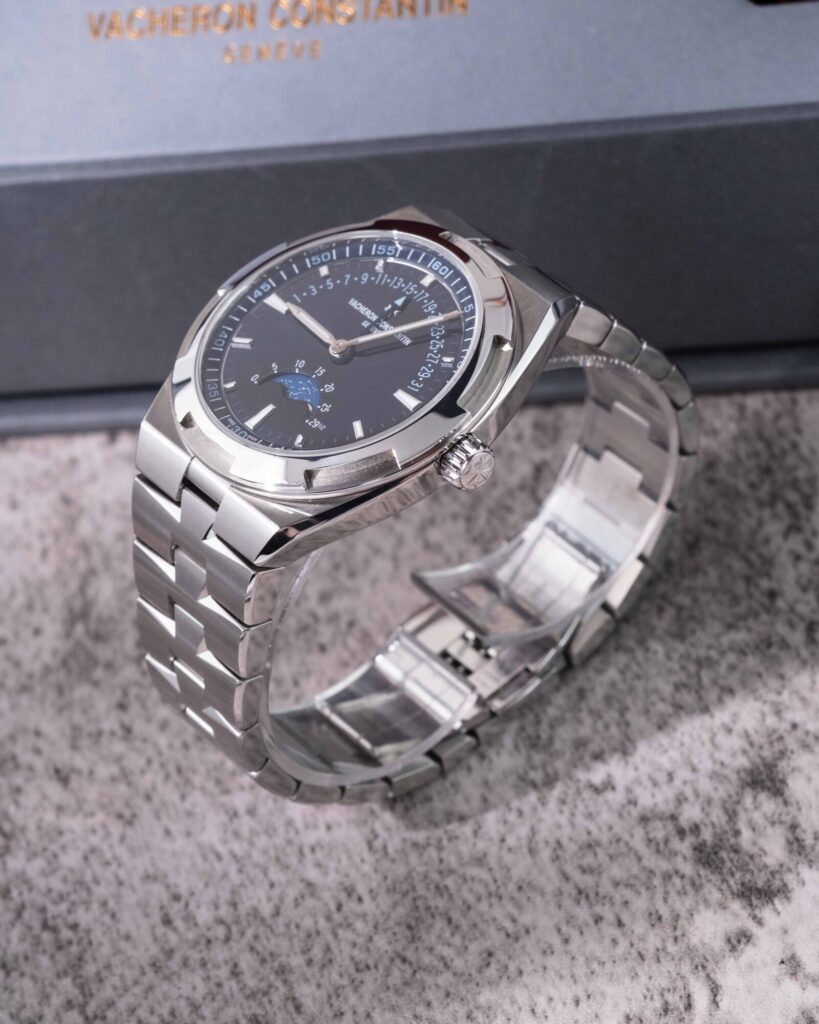 Vacheron Constantin Overseas 4000V210A-B911 2025