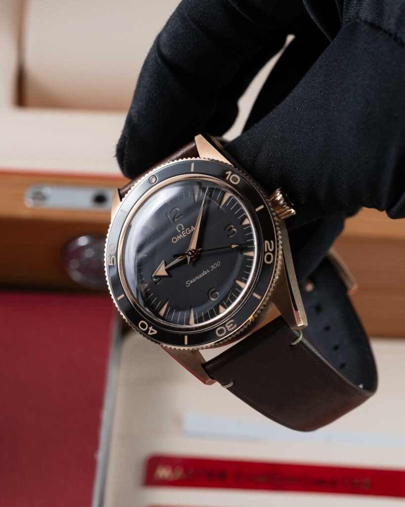 Omega Seamaster 300 234.92.41.21.10.001 2023