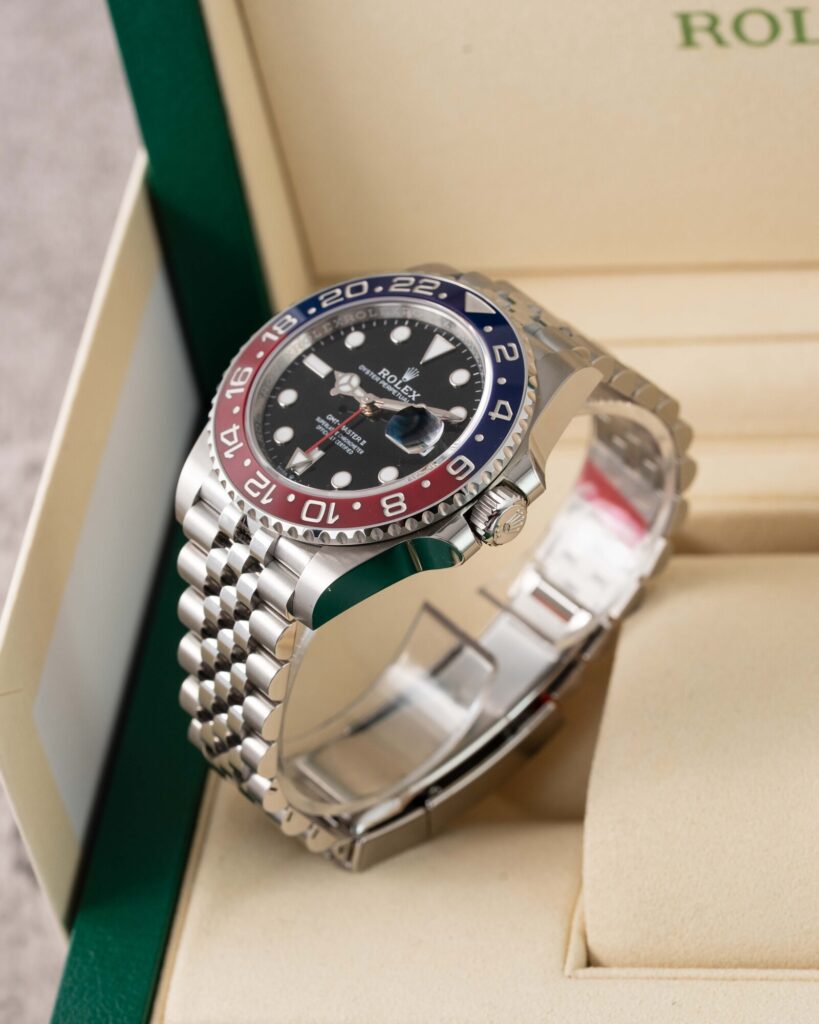Rolex GMT-Master II 126710BLRO 2024