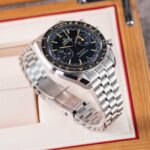 Omega Speedmaster Super Racing 329.30.44.51.01.003 2026