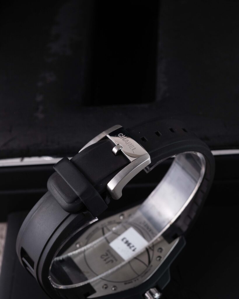 Chanel J12 Marine H2558 2015