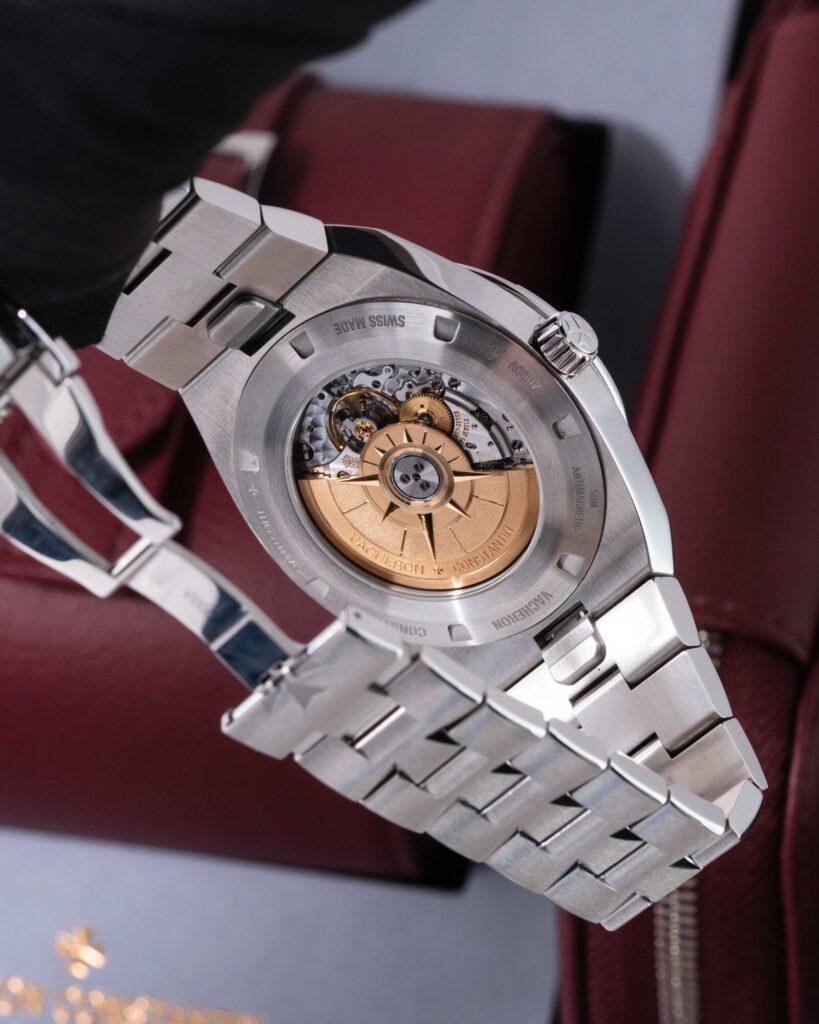 Vacheron Constantin Overseas 4000V210A-B911 2025