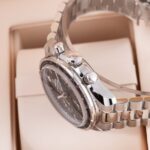Omega Speedmaster 324.30.38.50.01.001 2026