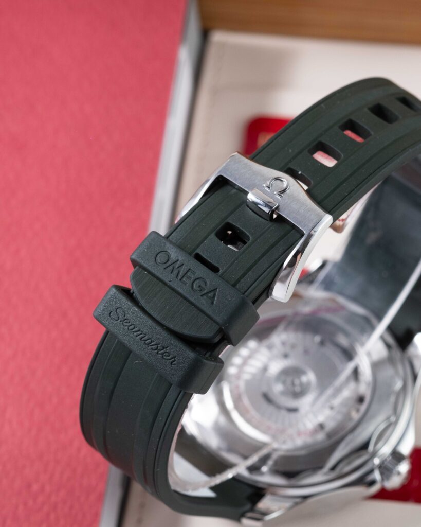 Omega Seamaster 210.32.42.20.10.001 2025