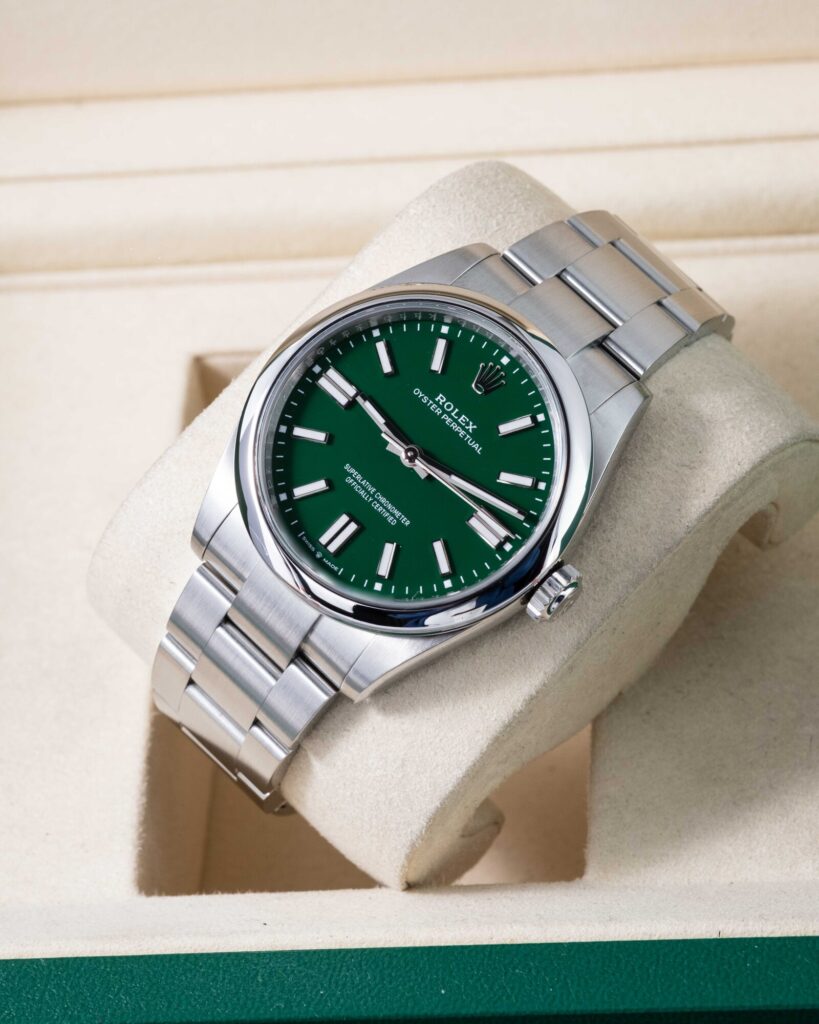 Rolex Oyster Perpetual 134300 2025