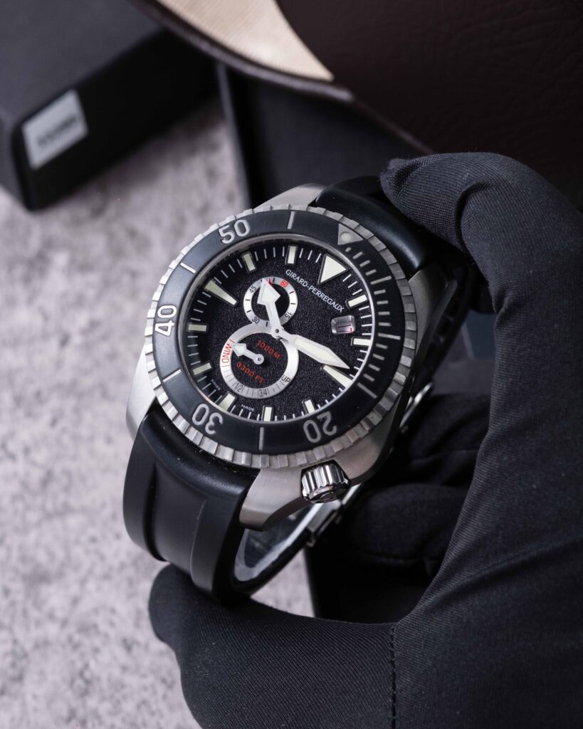 Girard Perregaux Sea Hawk 49950-19-632-FK6A 2011