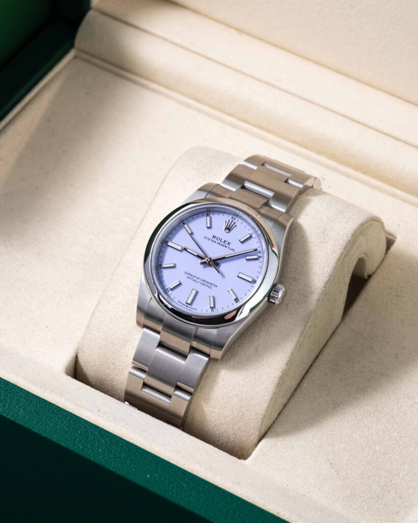 Rolex Oyster Perpetual 124200 2025