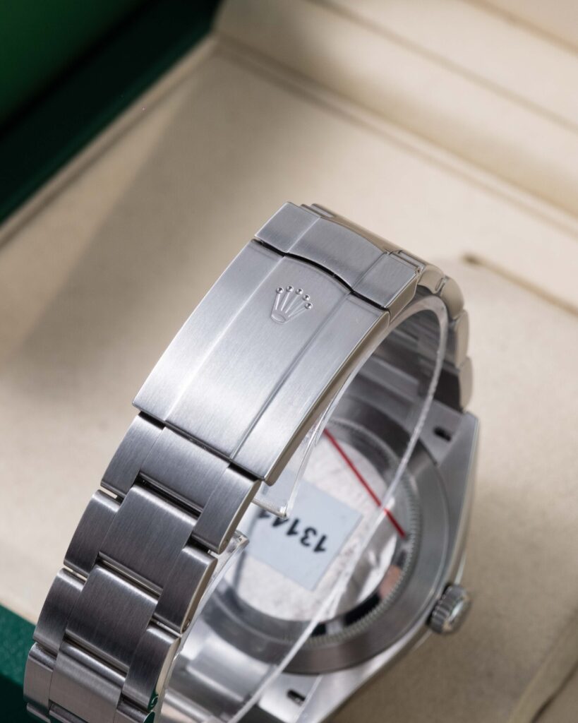 Rolex Oyster Perpetual 134300 2026