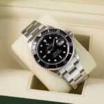 Rolex Submariner 16610 2005