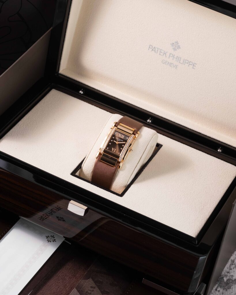 Patek Philippe TWENTY4 4920R-001 2022