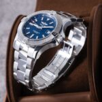 Breitling Avenger A17318101C1A1 2019