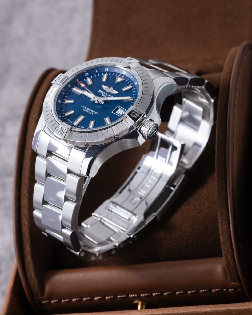 Breitling Avenger A17318101C1A1 2019