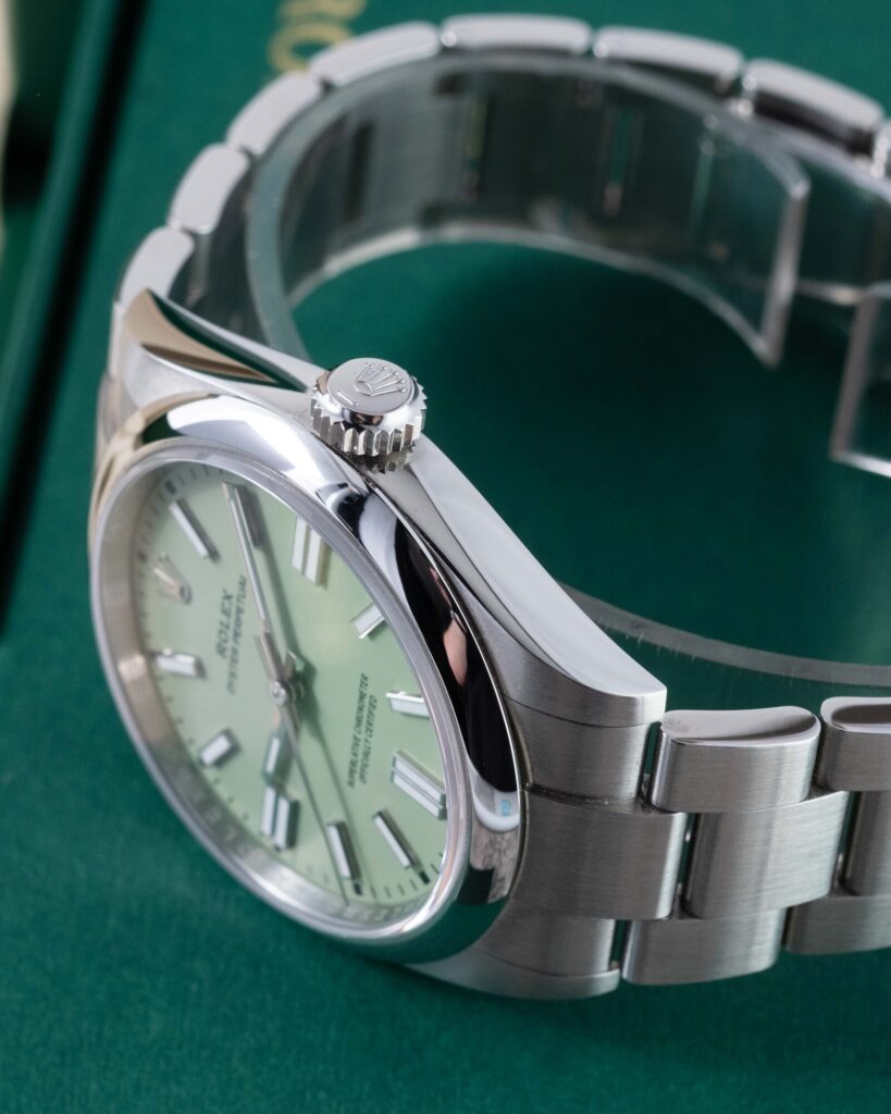 Rolex Oyster Perpetual 134300 2026