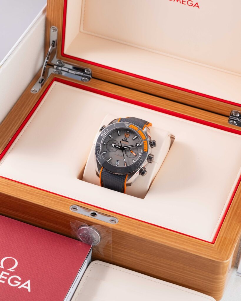 Omega Seamaster Planet Ocean 600M 215.92.46.51.99.001 2020