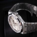 Audemars Piguet Royal Oak 15400ST.OO.1220ST.02 2016