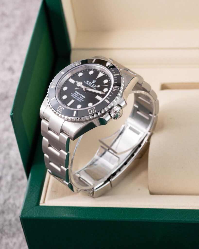 Rolex Submariner 124060 2026