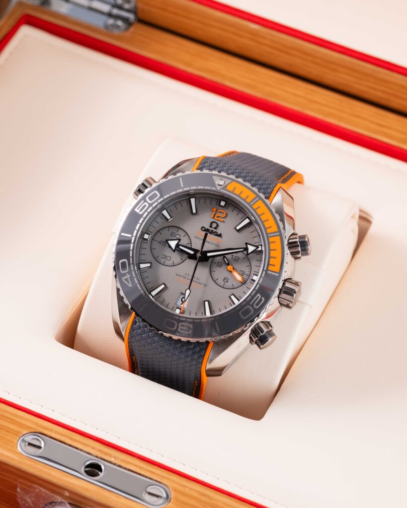 Omega Seamaster Planet Ocean 600M 215.92.46.51.99.001 2020