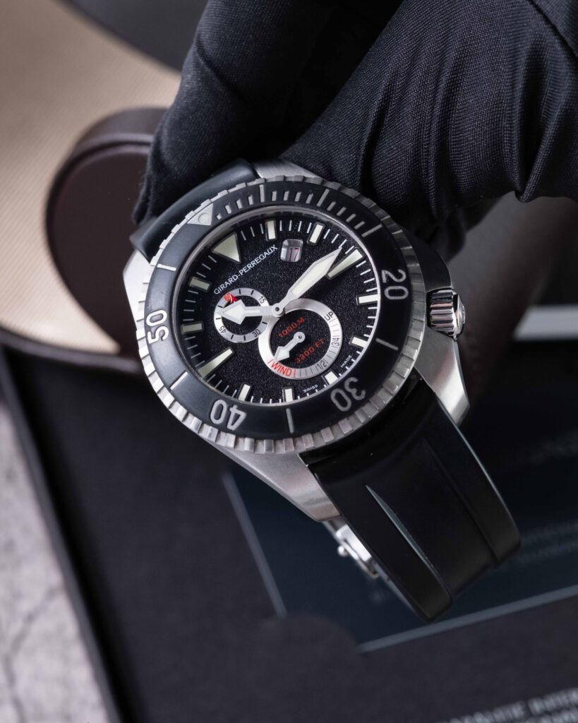 Girard Perregaux Sea Hawk 49950-19-632-FK6A 2011